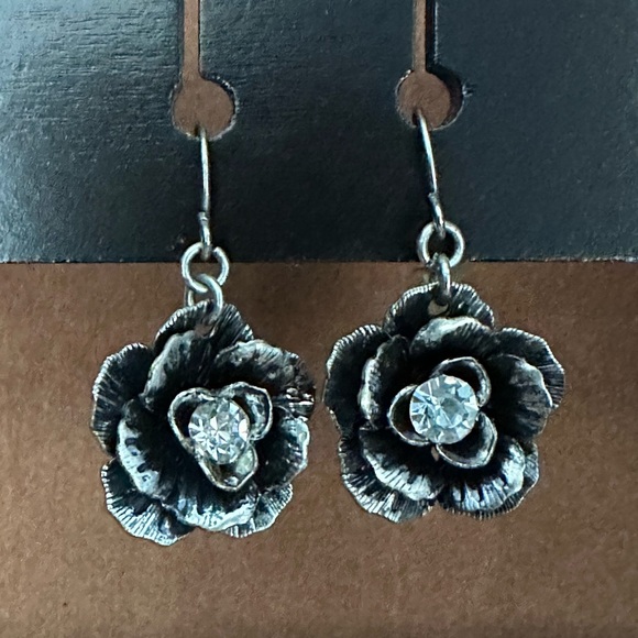 Premier Jewelry - Floral Silver Earrings